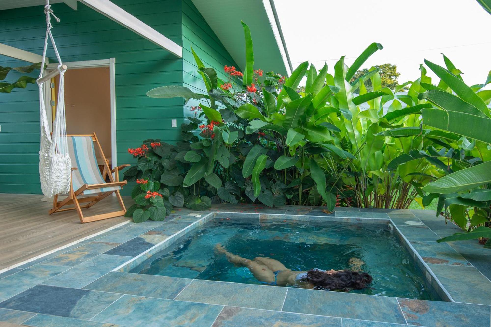 Namaitami Casa Hermosa Con Ac Y Piscina A Solo 650 Metros Del Parque Nacional Cahuita Kültér fotó